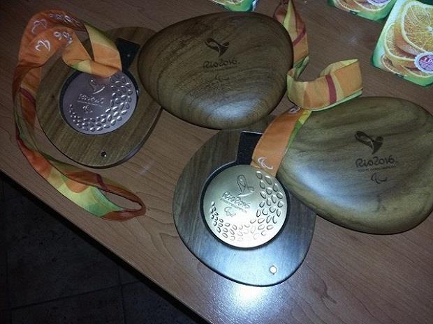 laslove-medalje.jpg