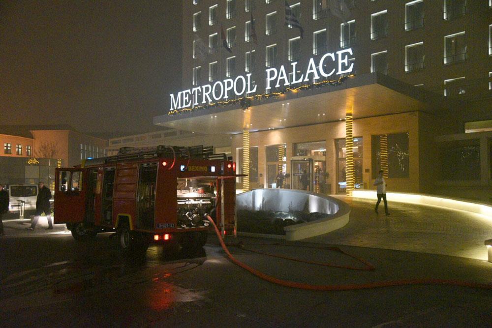 pozar-vatra-vatrogasci-hotel-metropol-gasenje-pozara.jpg