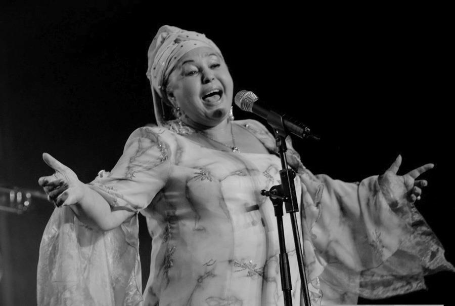 Esma Redžepova preminula je 2016. godine