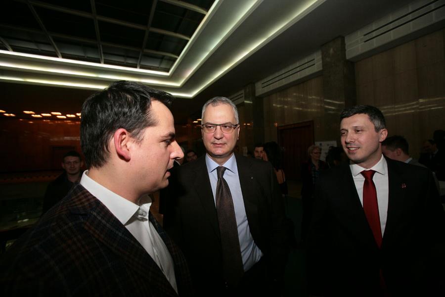 sasa-jankovic-boris-tadic-dragan-sutanovac-ds-ombudsman.jpg