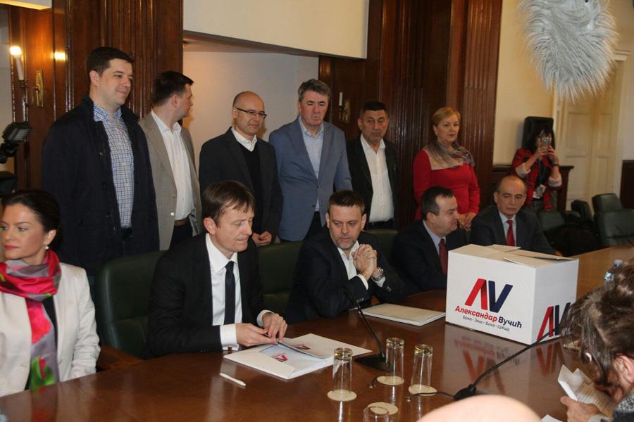 kandidatura-aleksandar-vucic-politicari-rik.jpg