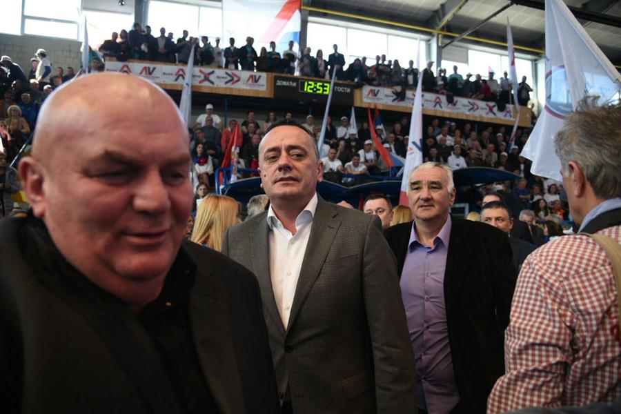 aleksandar-vucic-kraljevo-miting-politicari-dragan.jpg