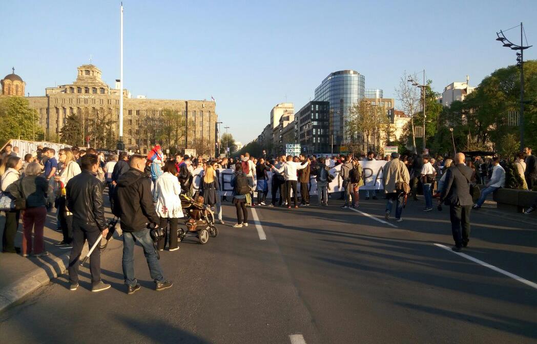 stop-diktaturi-protest-beograd-studenti-8.dan.jpg