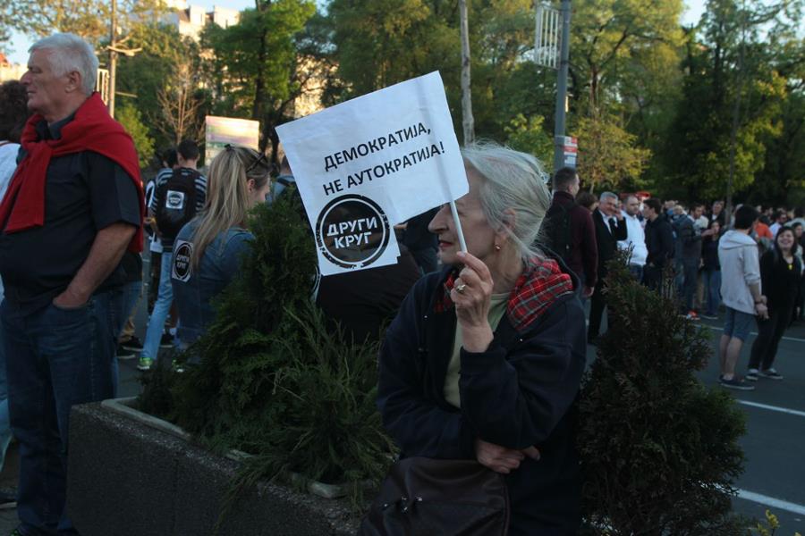 stop-diktaturi-protest-beograd-studenti-8.dan.jpg