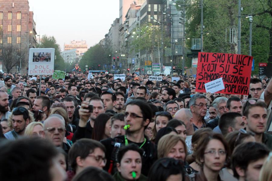 stop-diktaturi-protest-beograd-studenti-8.dan.jpg