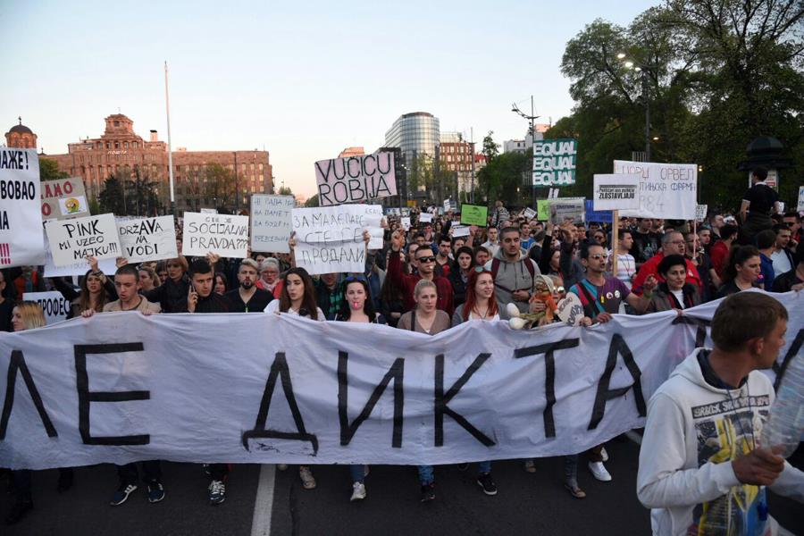 stop-diktaturi-protest-beograd-studenti-8.dan.jpg