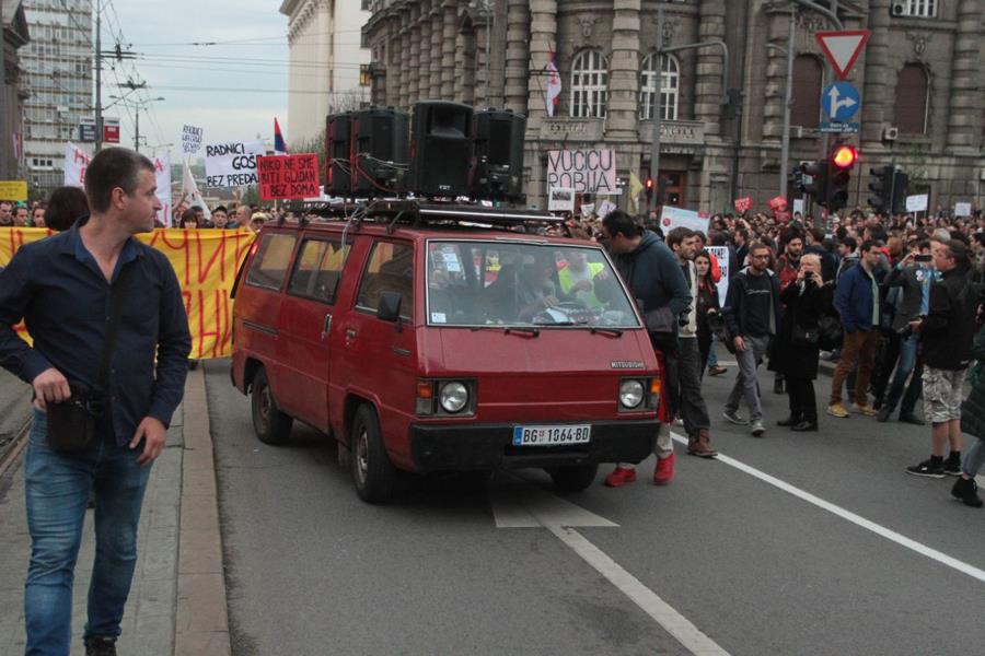 protest-stop-diktaturi-protiv-diktature-9.dan-beograd.jpg