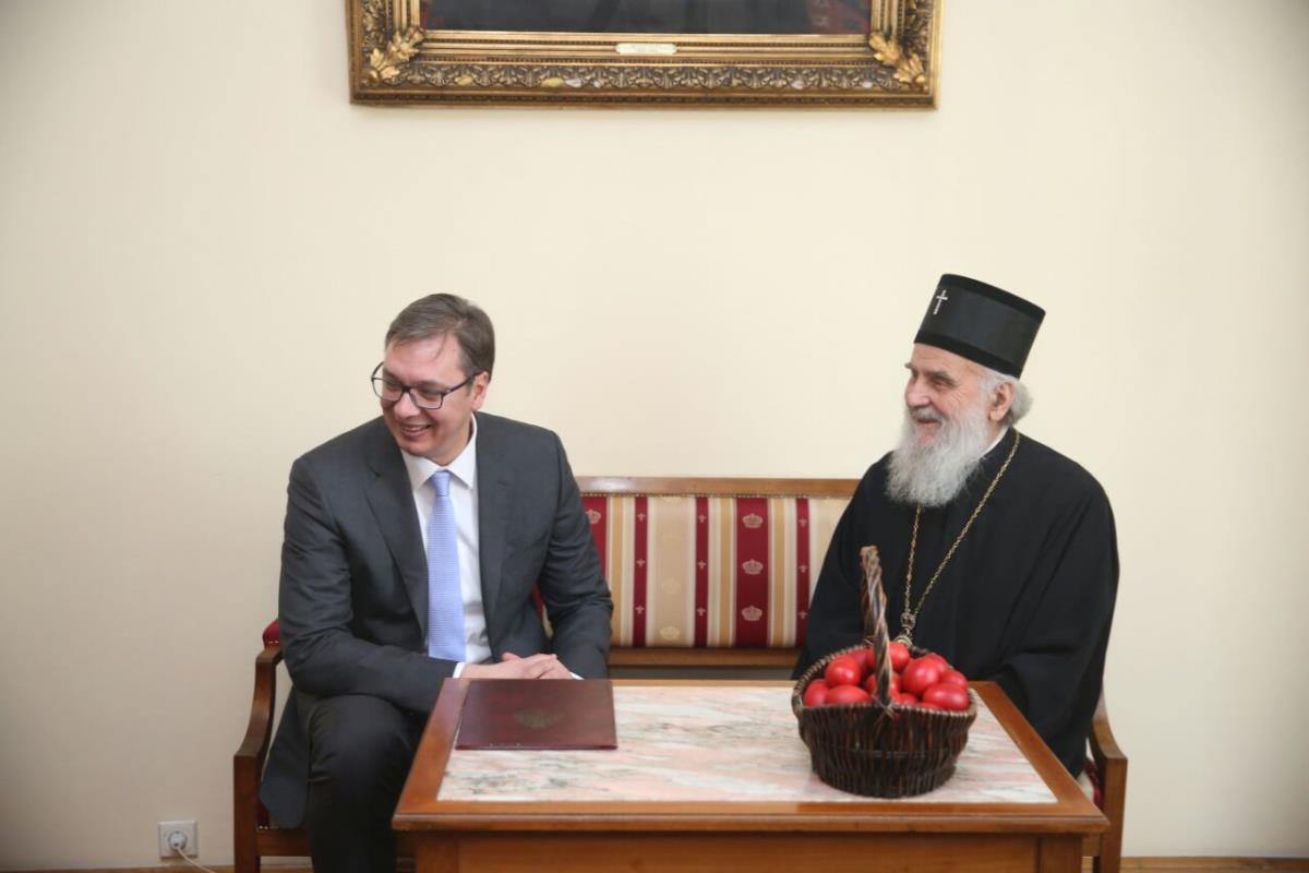 aleksandar-vucic-premijer-patrijarh-irinej-patrijarsija.jpg
