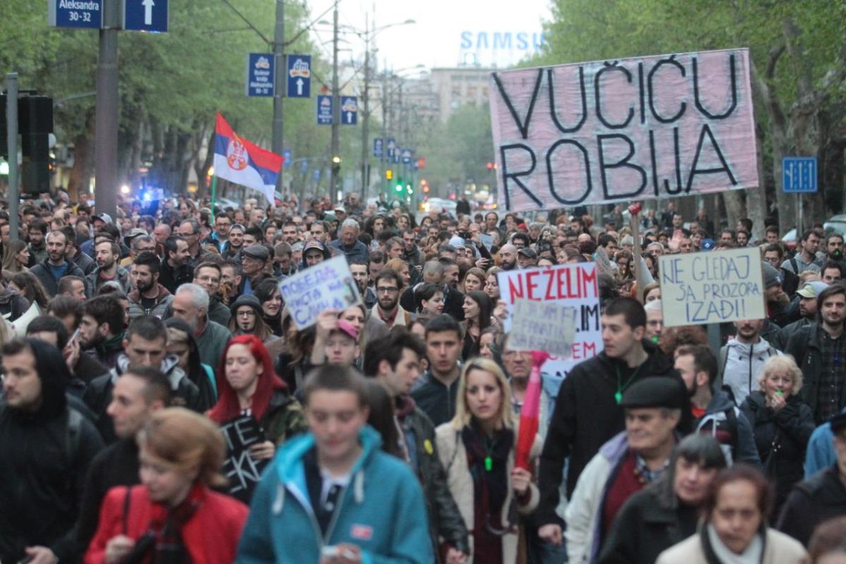 protest-16.dan-stop-diktaturi-protiv-diktature-beograd.jpg