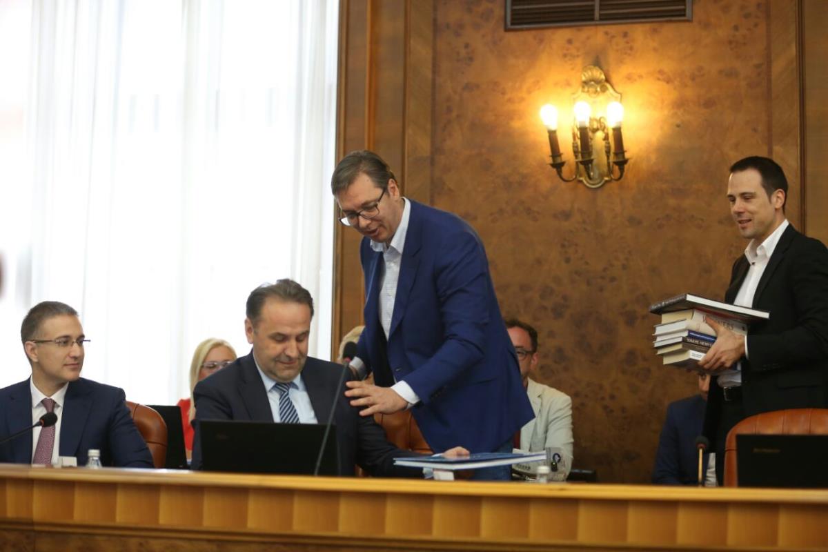 aleksandar-vucic-sednica-vlade-srbije-poslednji-put.jpg