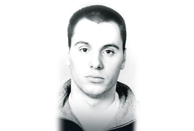 (FOTO) "KAD SMO SE VIĐALI VIŠE SMO ĆUTALI NEGO ŠTO SMO PRIČALI"  Ovako su se voleli Ksenija Pajčin i Zvezdan Slavnić: Isplivale slike