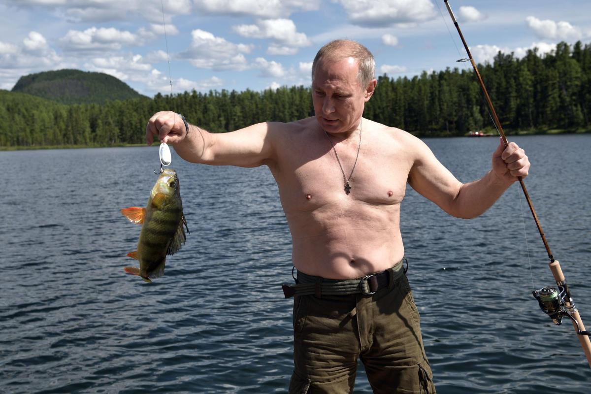 putin-epa02.jpg