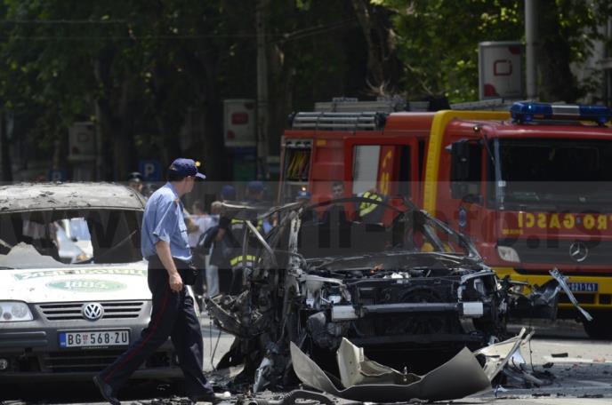 eksplozija-auto-bomba-dorcol-os-braca-baruh-beograd.jpg