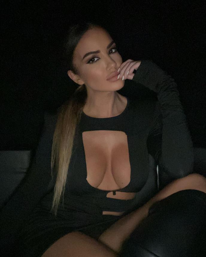 sindi-models-276028086-359085892776624-2266568478277855748-n.jpg
