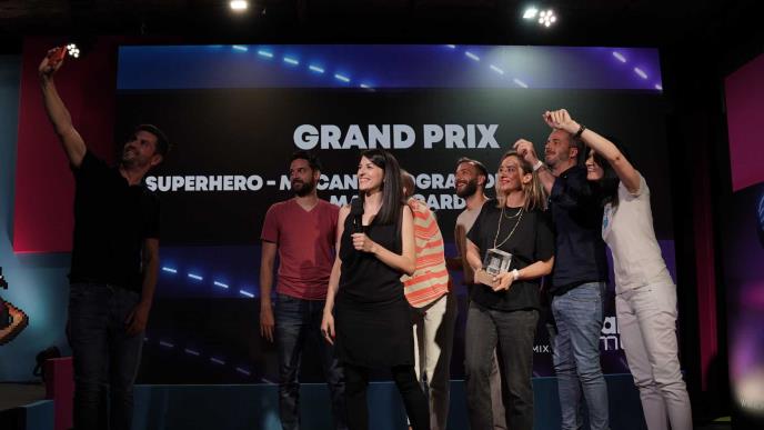 06mixxawards.jpg