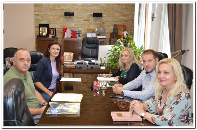 delegacija-help-u-krusevcu.jpg
