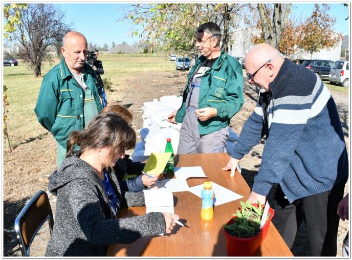 podela-repromaterijala-farmerima.jpg