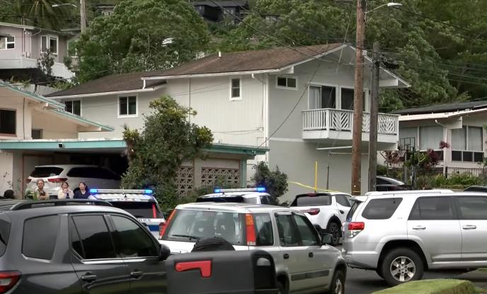 20240311-22-40-27homicide-investigation-underway-after-5-people-found-dead-in-a-honolulu-home--y.jpg