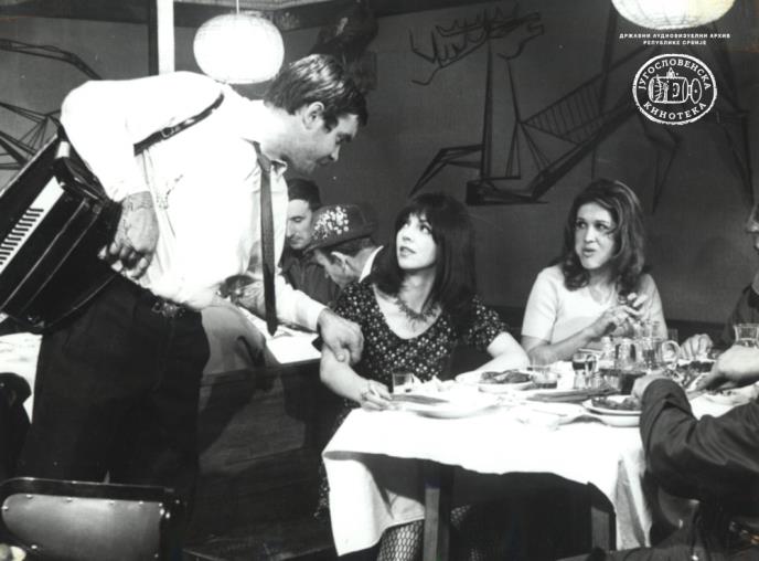 Tragovi crne devojke_Jugoslovenska kinoteka_014.jpg