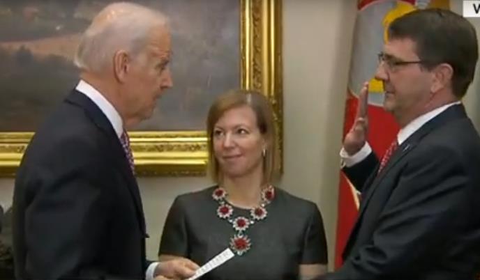 2025-01-04 14_17_40-Biden's 'shoulder squeeze' goes viral - YouTube — Mozilla Firefox.png