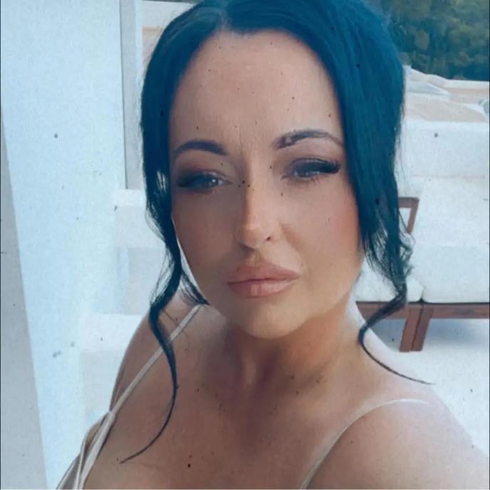 vicious-attack-mum-battered-school-971587943 copy.jpg