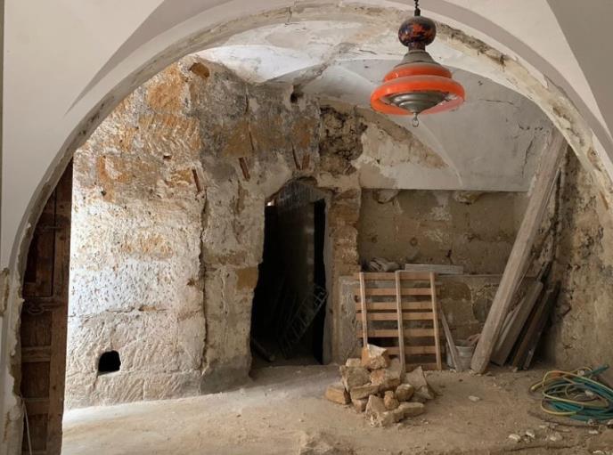 Kupila kuću koja se raspadala i renovirala je