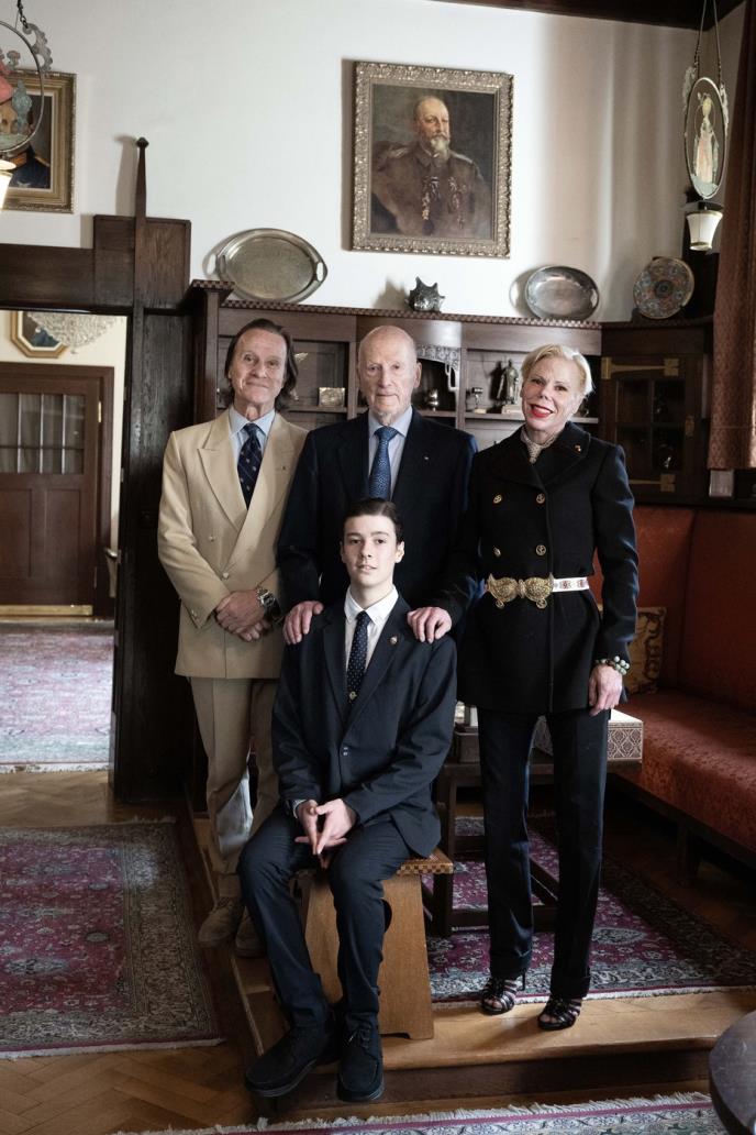 princeza Kalina sa sinom za njegov 18. rođendan