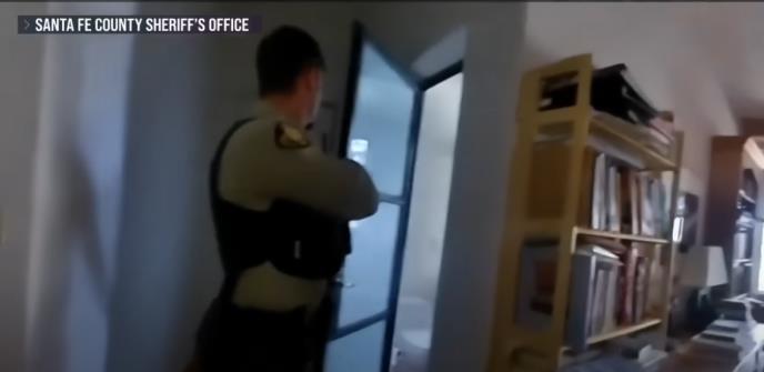 Kuća Džina Hekmana u momentu pronalaska tela 1.jpg