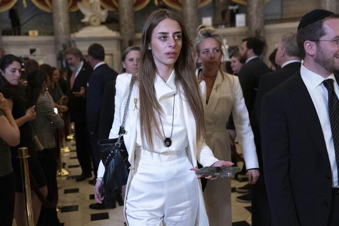 x AP Jose Luis Magana.jpg