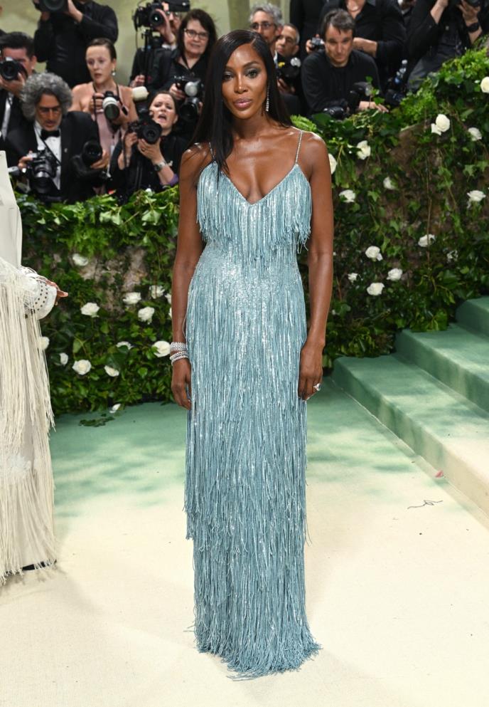 Naomi Kembel na Met Gali 2024 profimedia-0871618790.jpg