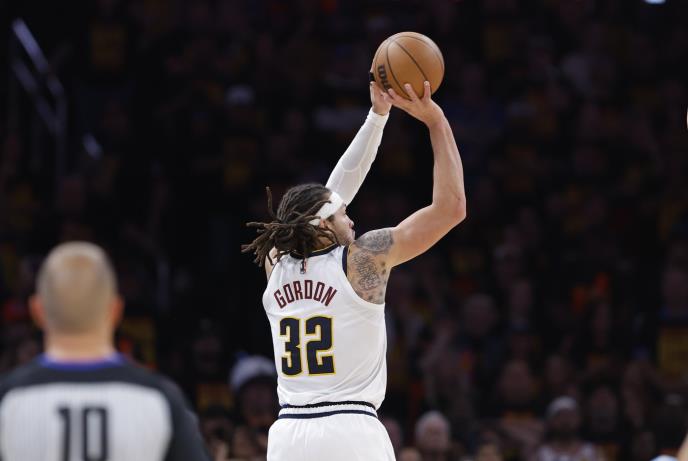 Eron Gordon.jpeg