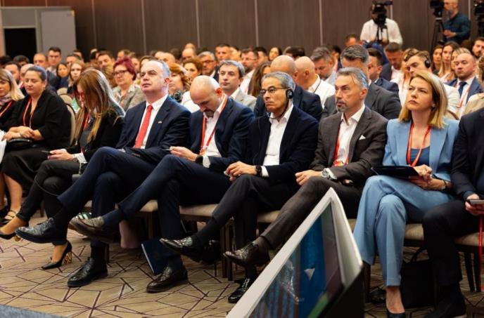 RED CONFERENCE.jpeg