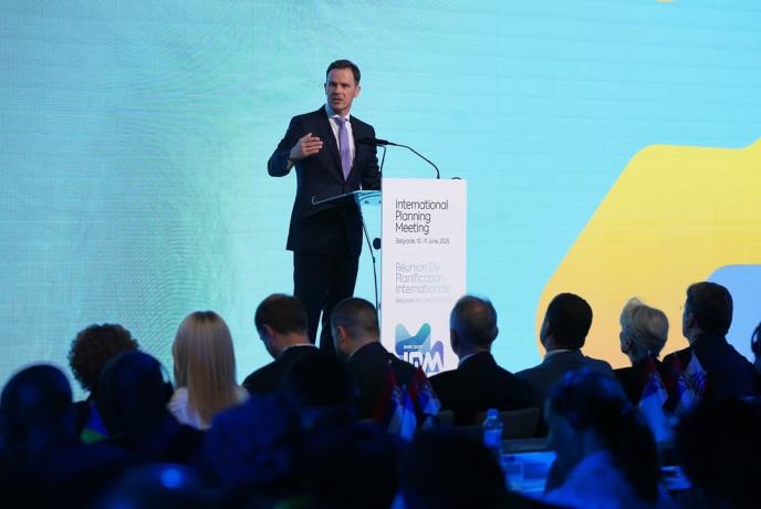 Ceo svet je danas u Beogradu! 🌎Više od 400 delegata iz 159 zemalja i medjunarodnih institucija došlo je u Beograd na pripremni sastanak za @expo_belgrade_2027. Ponosni smo što imamo priliku da ih ugostimo, -2.jpg