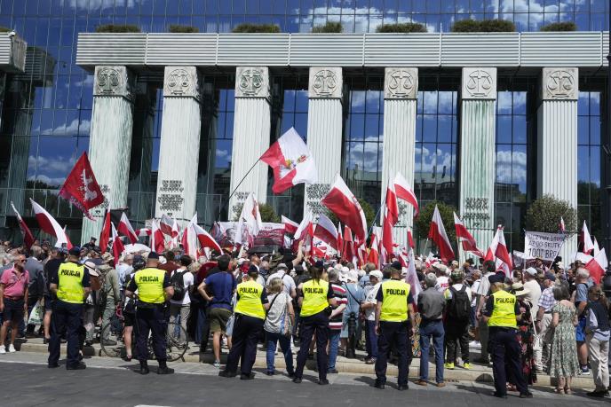 karol AP Czarek Sokolowski.jpg