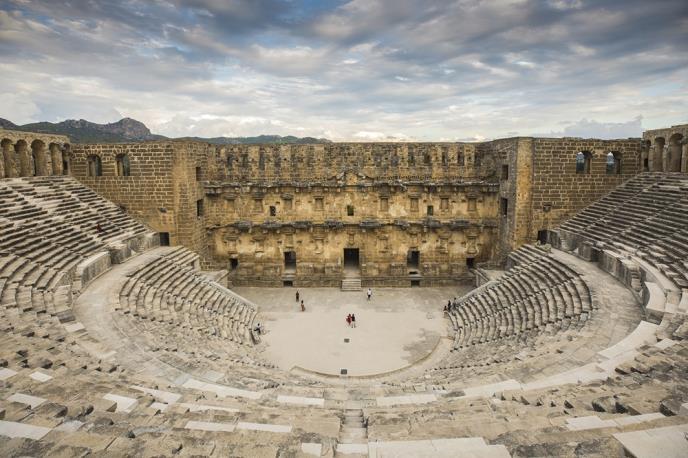 Antalya- Aspendos.jpg