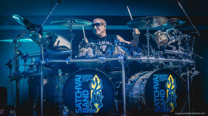 Quentinprod Photos-Satchvai Band_Palais des Congrès_22 juin 2025_1 (1).jpg