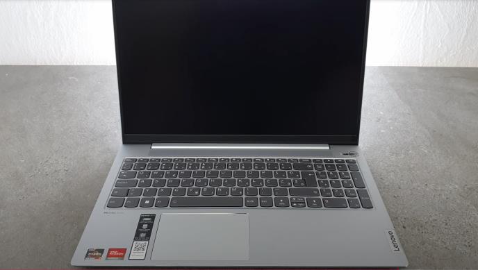 lenovo ideapad slim 5 (1).jpg