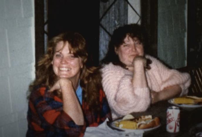 Kejti Loreno i Šeli Knotek