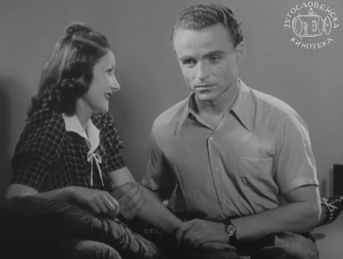 Dragoljub Aleksić, poznat kao Akrobata u filmu Nevinost bez zaštite (1).jpg