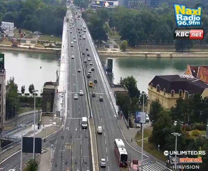 2025-08-18 08_29_12-Naxi radio _ Opusti se i uživaj — Mozilla Firefox.png