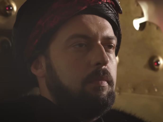 Okan Jalabik kao Ibrahim paša u seriji Sulejman Veličanstveni (3).jpg