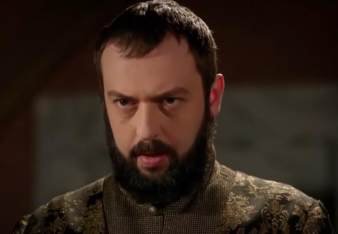 Okan Jalabik kao Ibrahim paša u seriji Sulejman Veličanstveni