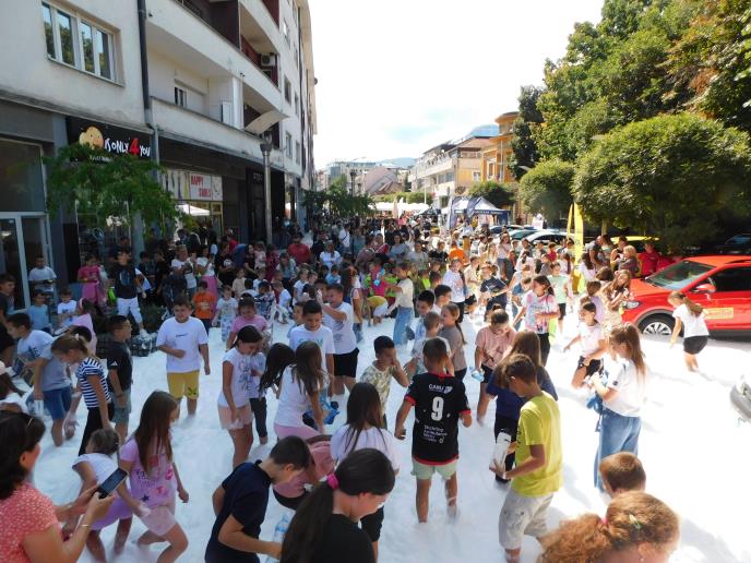 Karavan u Loznici (7).jpg