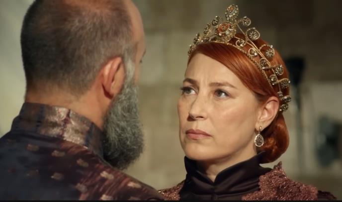 Vahide Perčin kao sultanija Hurem u seriji Sulejman Veličanstveni