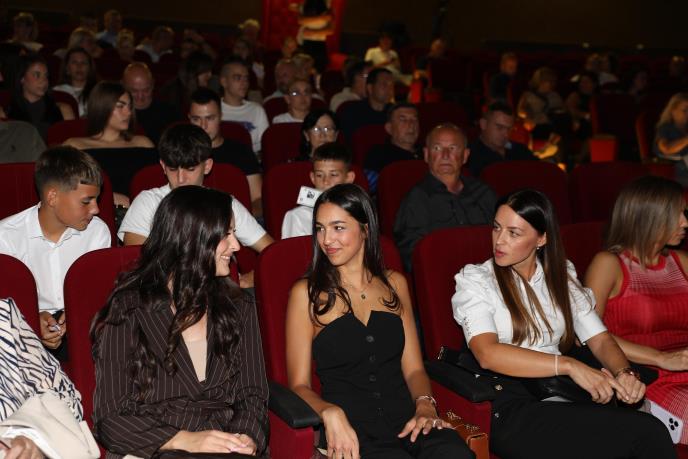 WhatsApp Image 2025-09-21 at 19.34.33.jpeg