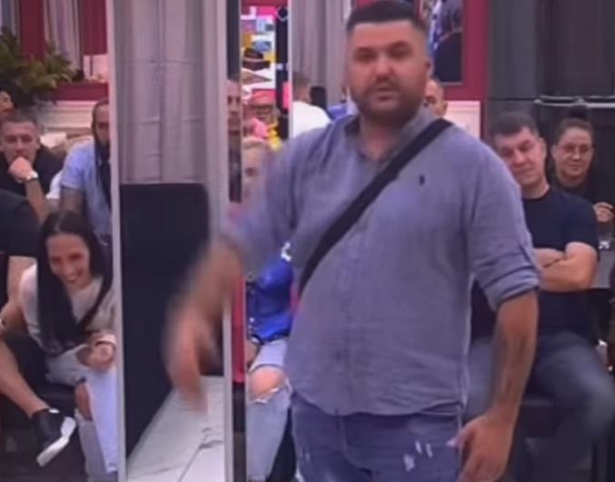 Screenshot 2025-09-22 184236.png