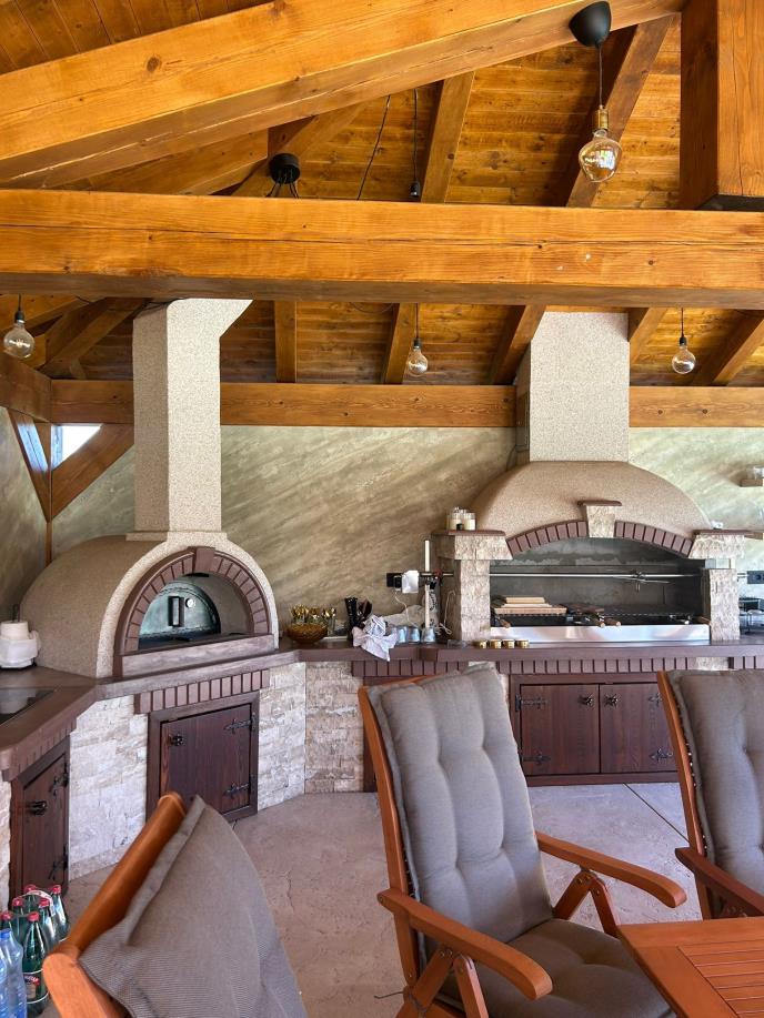 Aleksandra Dabić proslavlja rođendan