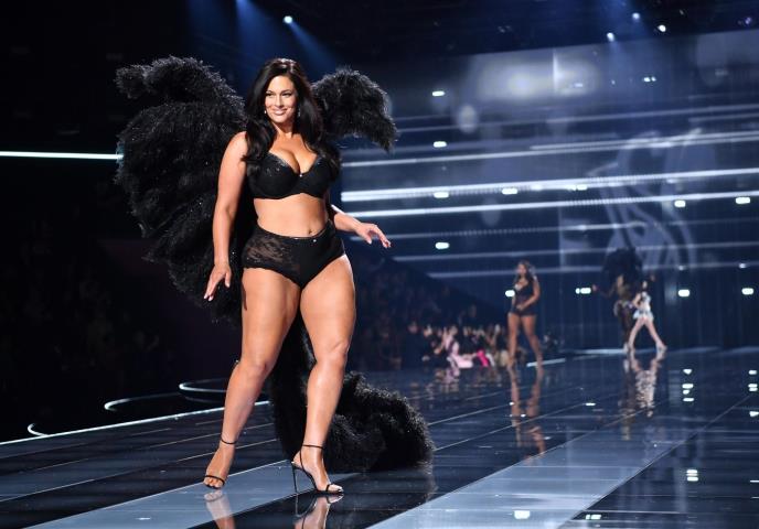 Ešli Grejem  Viktorija Sikret