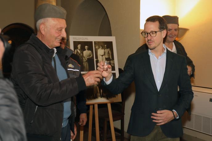 Beli dvor, Gvozdeni puk i Igrište (43).jpg