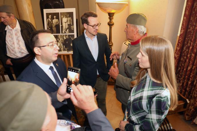 Beli dvor, Gvozdeni puk i Igrište (52).jpg